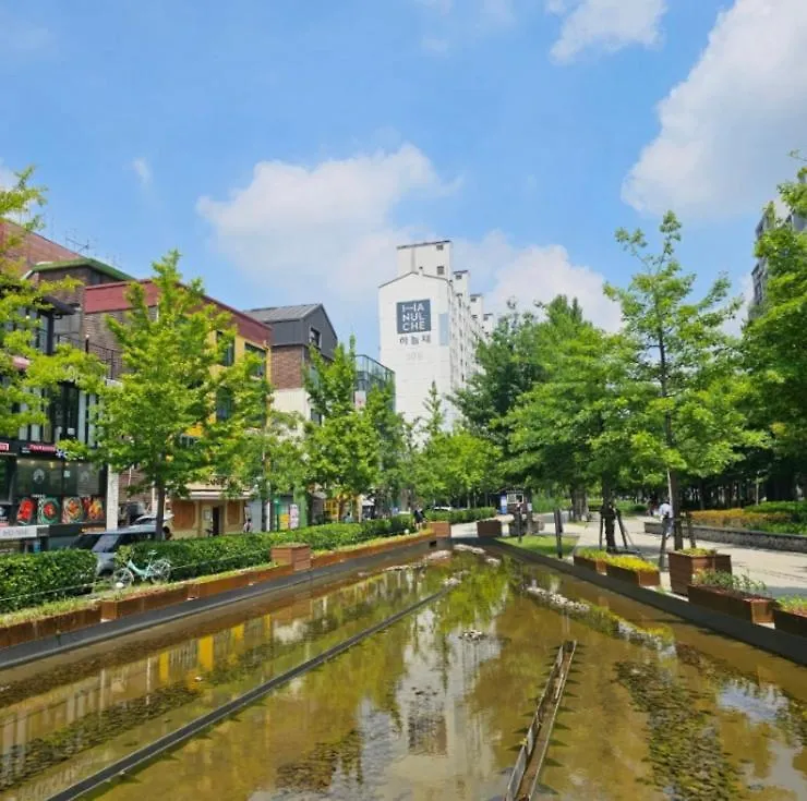 3Min From Metro - Lodging With Roof Terrace - Convenient Transport - Cvs Downstairs - Hot Places Nearby Hostel Seoul 0*,  South Korea