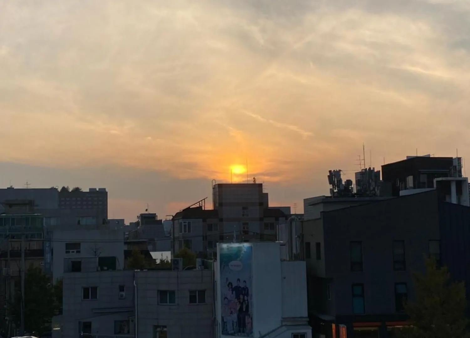 3Min From Metro - Lodging With Roof Terrace - Convenient Transport - Cvs Downstairs - Hot Places Nearby Hostel Seoul South Korea